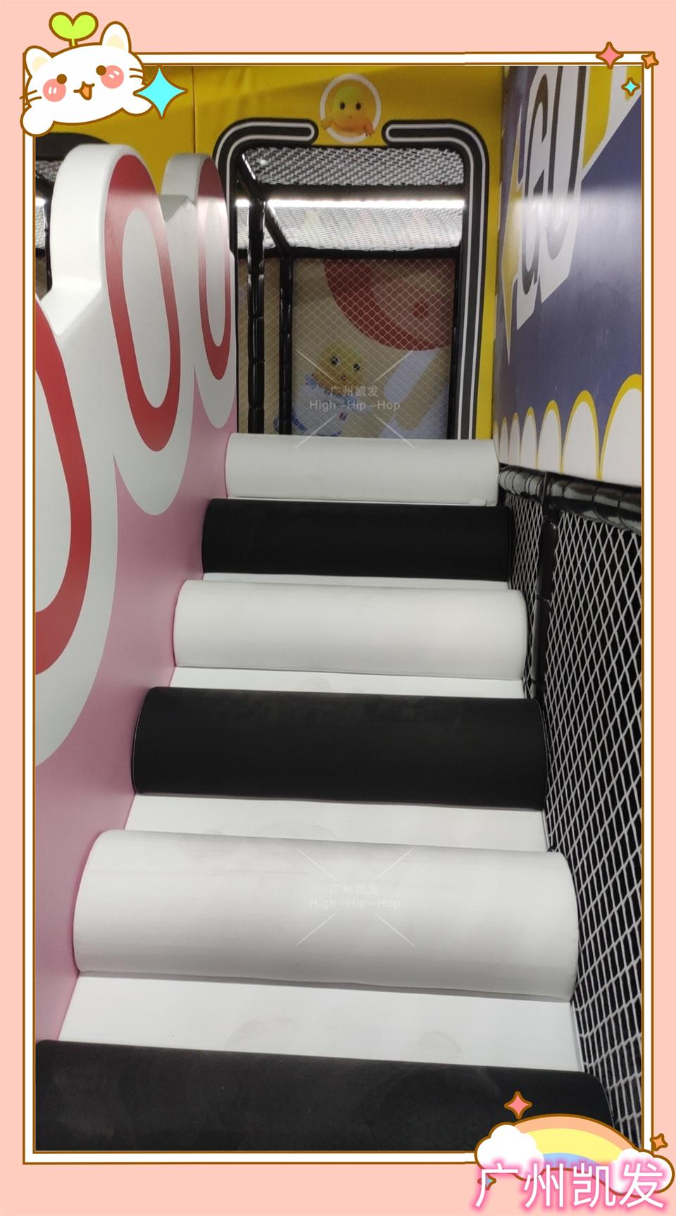 室内淘气堡