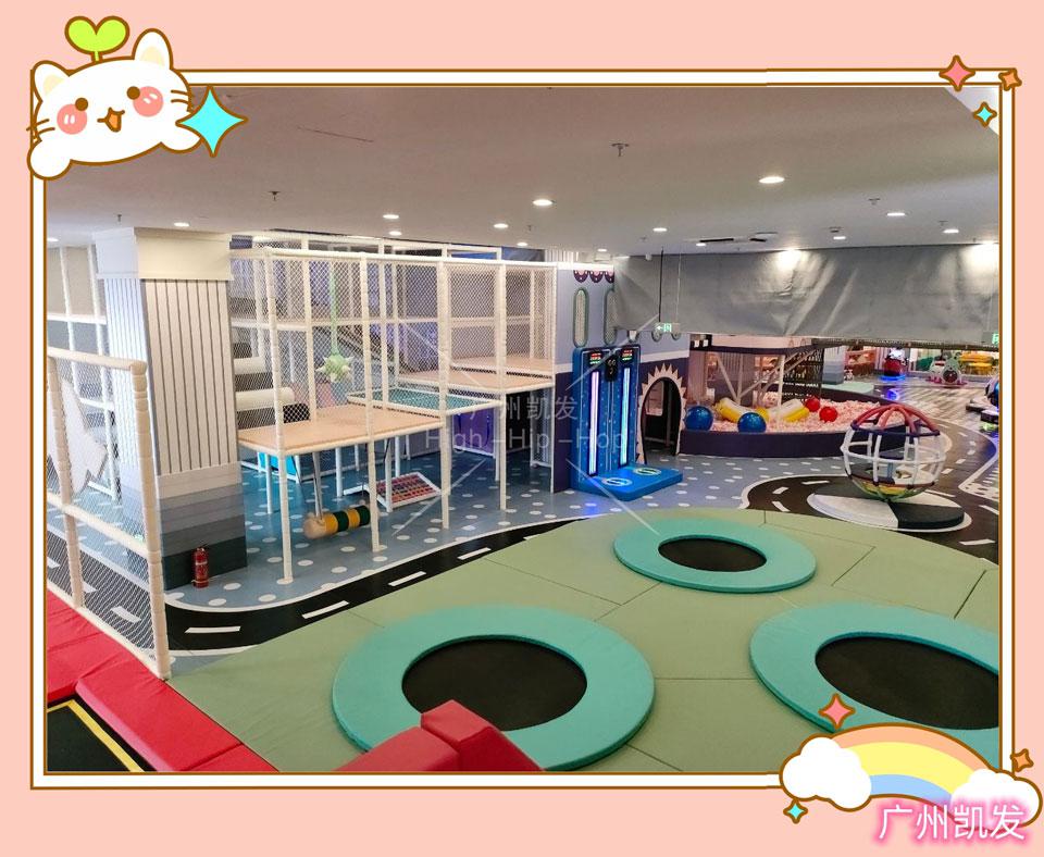 室内淘气堡